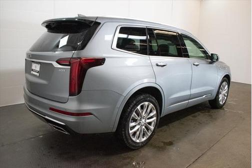 2023 Cadillac XT6 Premium Luxury AWD