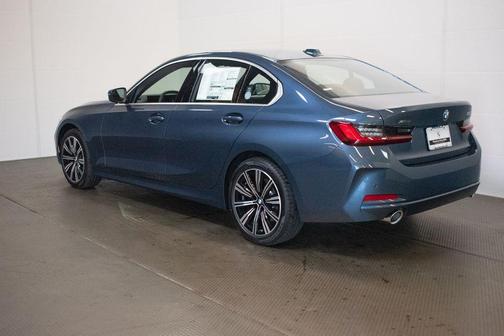 Arctic Race Blue Metallic 2026 BMW 330 xDrive