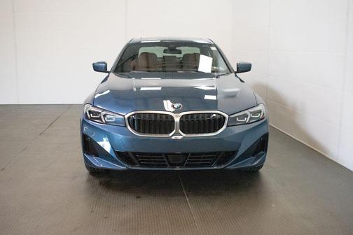 Arctic Race Blue Metallic 2026 BMW 330 xDrive
