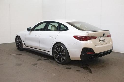 2025 BMW M440 i xDrive