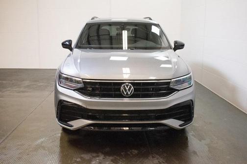 2022 Volkswagen Tiguan 2.0T SE R-Line Black 4MOTION