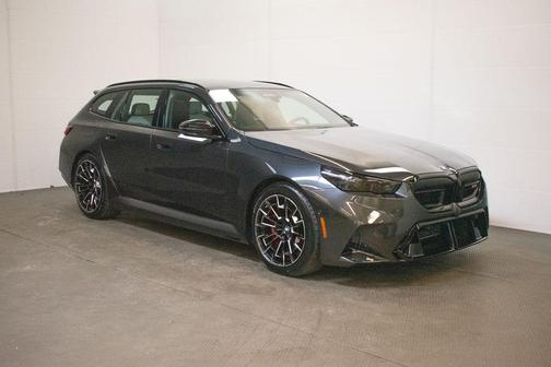 Dark Graphite Metallic 2026 BMW M5 Base