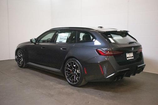 Dark Graphite Metallic 2026 BMW M5 Base
