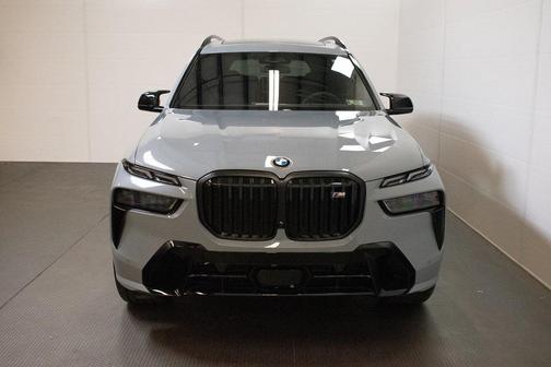2026 BMW X7 M60i