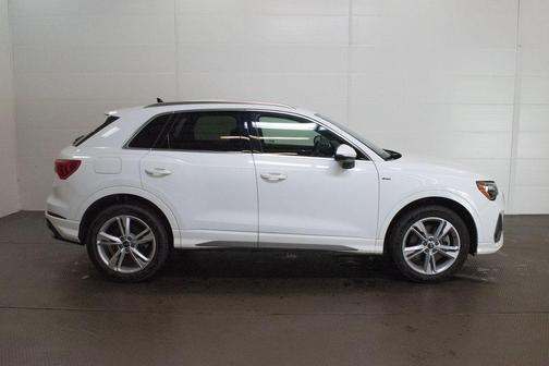 White 2022 Audi Q3 45 S line Premium