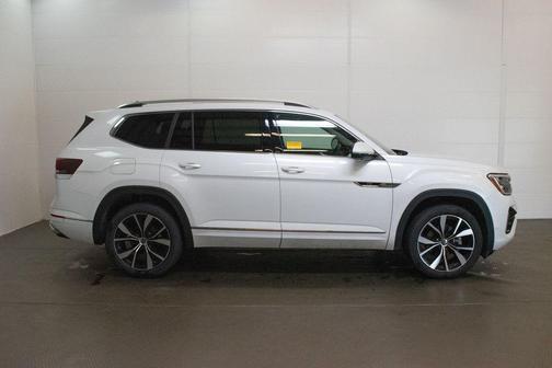 Opal White 2024 Volkswagen Atlas 2.0T SEL Premium R-Line 4MOTION