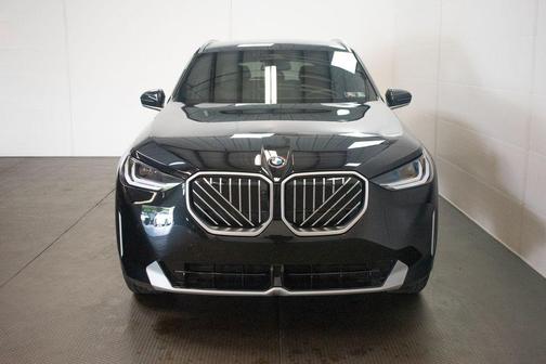 Black Sapphire Metallic 2026 BMW X3 30 xDrive