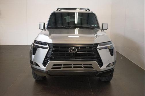 Atomic Silver 2025 Lexus GX 550 Luxury+