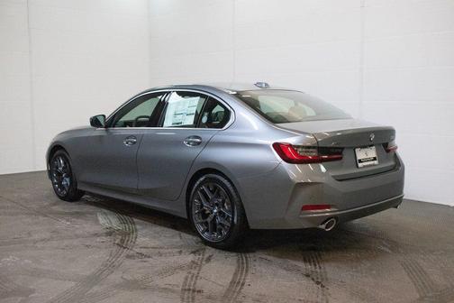 Skyscraper Grey Metallic 2026 BMW 330 xDrive NA