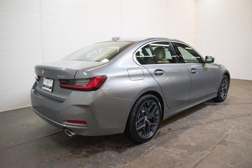 Skyscraper Grey Metallic 2026 BMW 330 xDrive NA