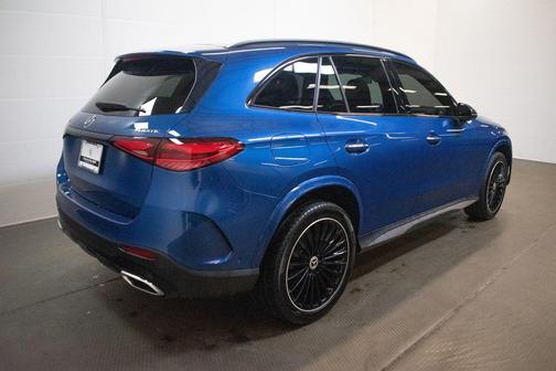 2023 Mercedes-Benz GLC 300 4MATIC