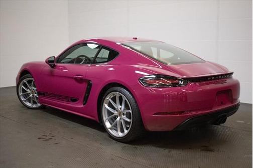 2024 Porsche 718 Cayman Style Edition