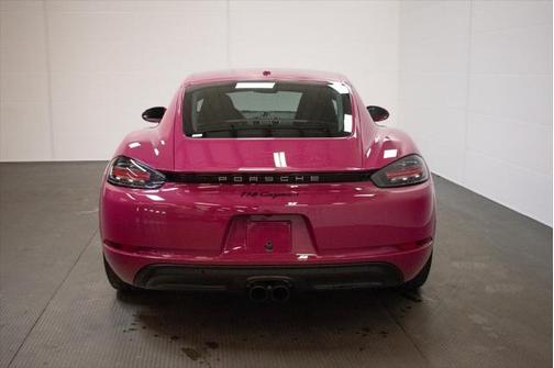 2024 Porsche 718 Cayman Style Edition