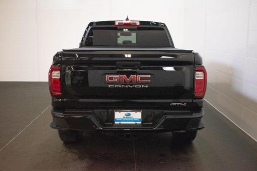 Onyx Black 2024 GMC Canyon AT4