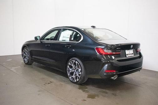 2026 BMW 330 i xDrive