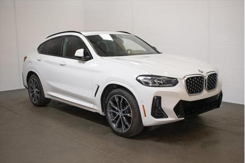 2022 BMW X4 xDrive30i