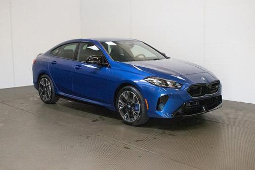 Portimao Blue Metallic 2026 BMW M235 Gran Coupe i xDrive