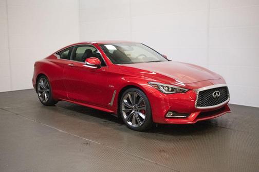 Dynamic Sunstone Red 2018 INFINITI Q60 3.0t Red Sport 400
