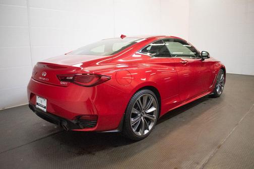Dynamic Sunstone Red 2018 INFINITI Q60 3.0t Red Sport 400