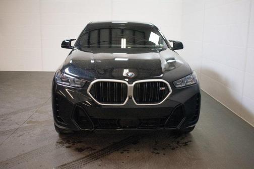 2025 BMW X6 M60i