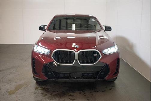 2025 BMW X6 M60i