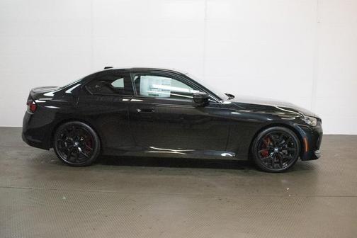 2025 BMW M240 i xDrive