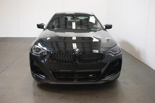 2025 BMW M240 i xDrive