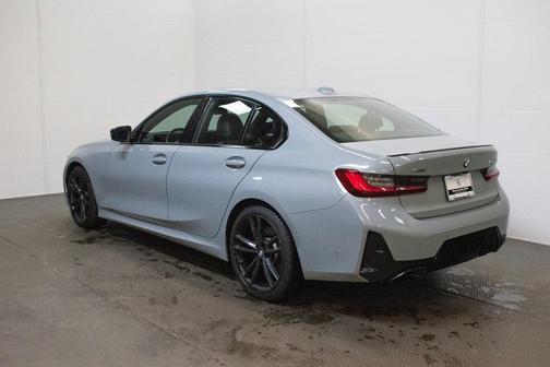 2023 BMW M340 i xDrive