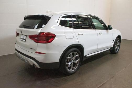 Mineral White Metallic 2021 BMW X3 xDrive30i