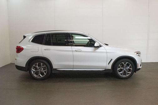 Mineral White Metallic 2021 BMW X3 xDrive30i