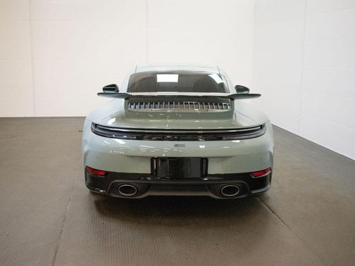 2025 Porsche 911 Carrera T