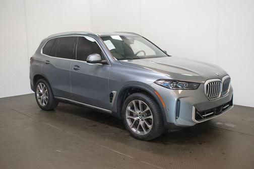 Skyscraper Gray Metallic 2025 BMW X5 xDrive40i