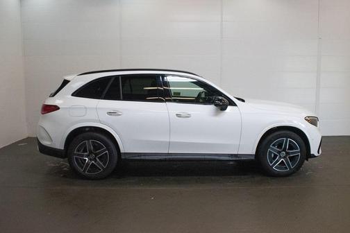 Polar White 2026 Mercedes-Benz GLC 300 4MATIC