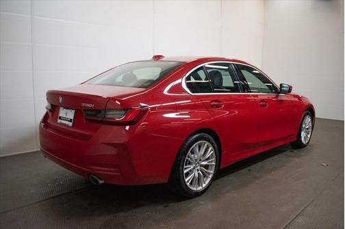 2024 BMW 330 i xDrive