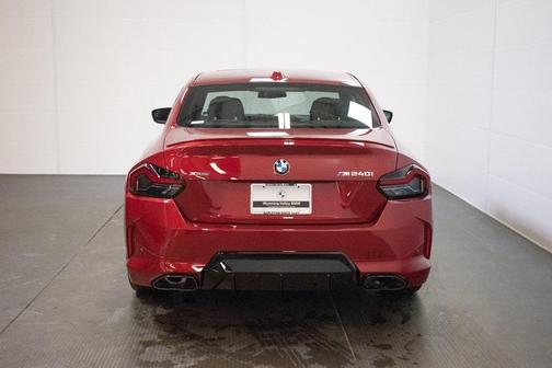 2026 BMW M240 i xDrive