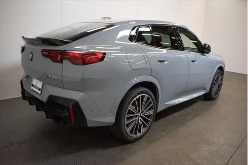 2025 BMW X2 M35i