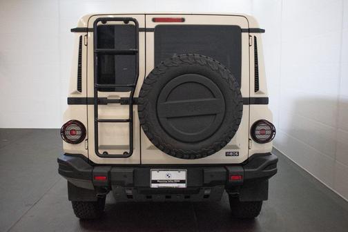 2024 INEOS Grenadier AWD