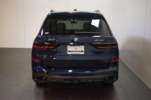 Tanzanite Blue II Metallic 2027 BMW X7 xDrive40i