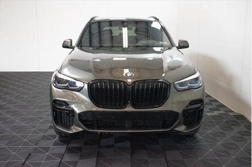 2022 BMW X5 M50i