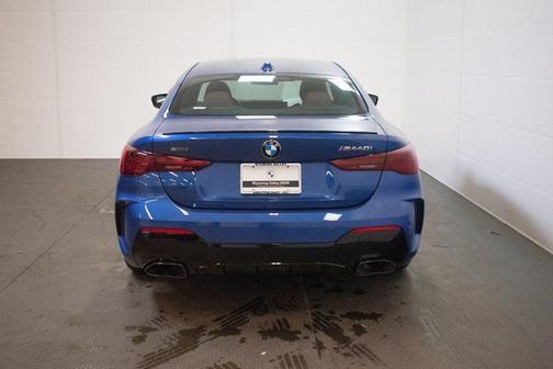 2025 BMW M440 i xDrive
