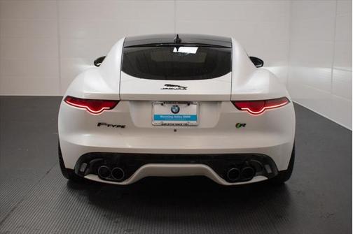 2018 Jaguar F-TYPE R