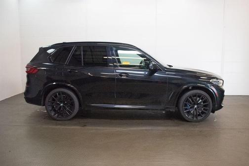 Black Sapphire Metallic 2022 BMW X5 M50i