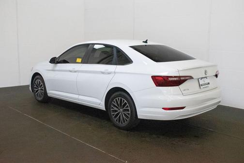 Black 2021 Volkswagen Jetta 1.4T SE