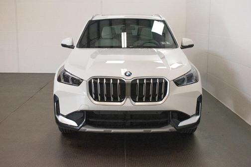 Alpine White 2026 BMW X1 xDrive28i
