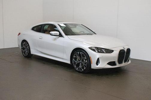 Mineral White Metallic 2026 BMW 430 i xDrive