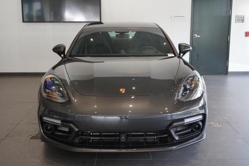2019 Porsche Panamera GTS