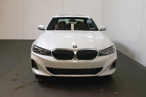 2026 BMW 330 i xDrive