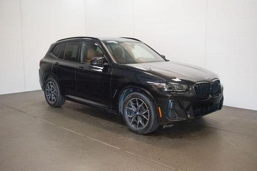 Black Sapphire Metallic 2024 BMW X3 M40i