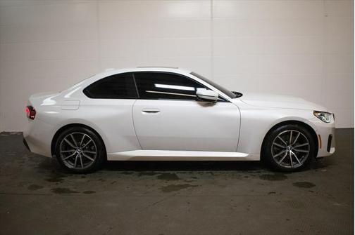 2024 BMW 230 i xDrive