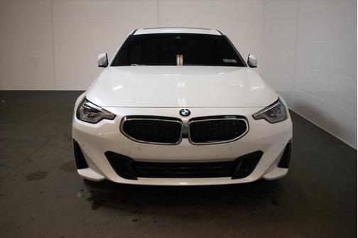 2024 BMW 230 i xDrive